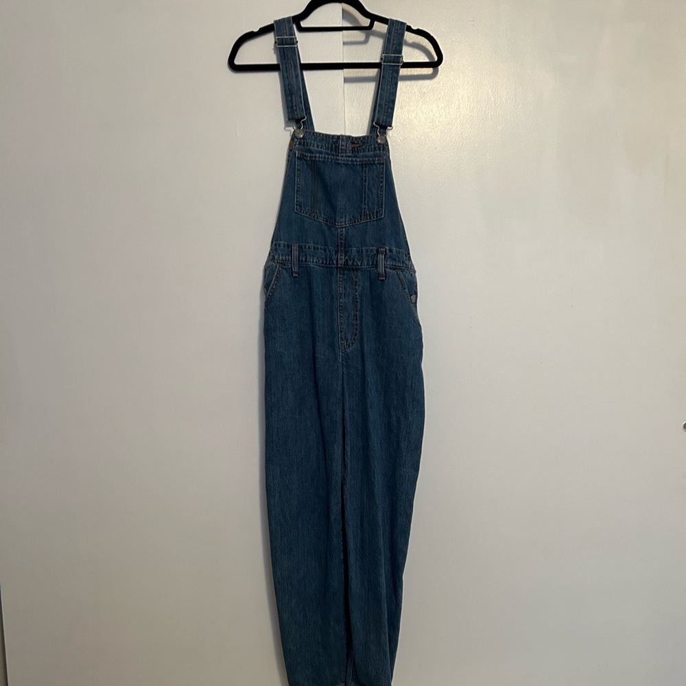 Levi’s overalls